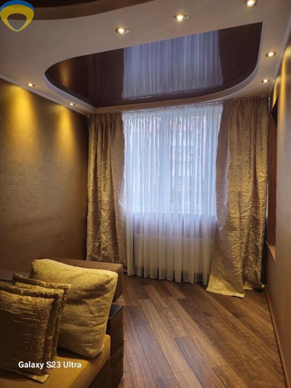 продажа трехкомнатной квартиры номер A-174163 в Киевском районе, фото номер 5